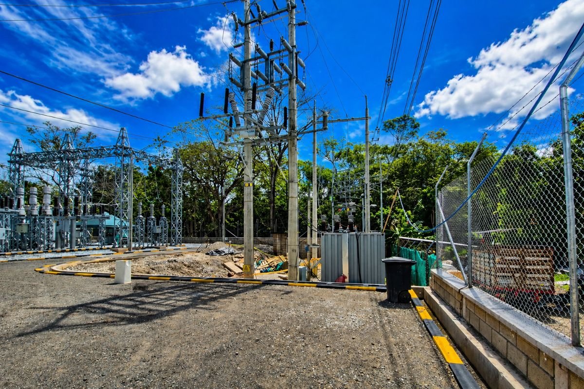 Evaluación de riesgo por inundación en subestación eléctrica Doradal — GMS Ingenieros